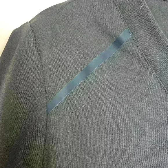 Greys Anatomy Impact Scrub Top Women M Steel/Gray Medical Nurse Doctor Dentist - Picture 2 of 7